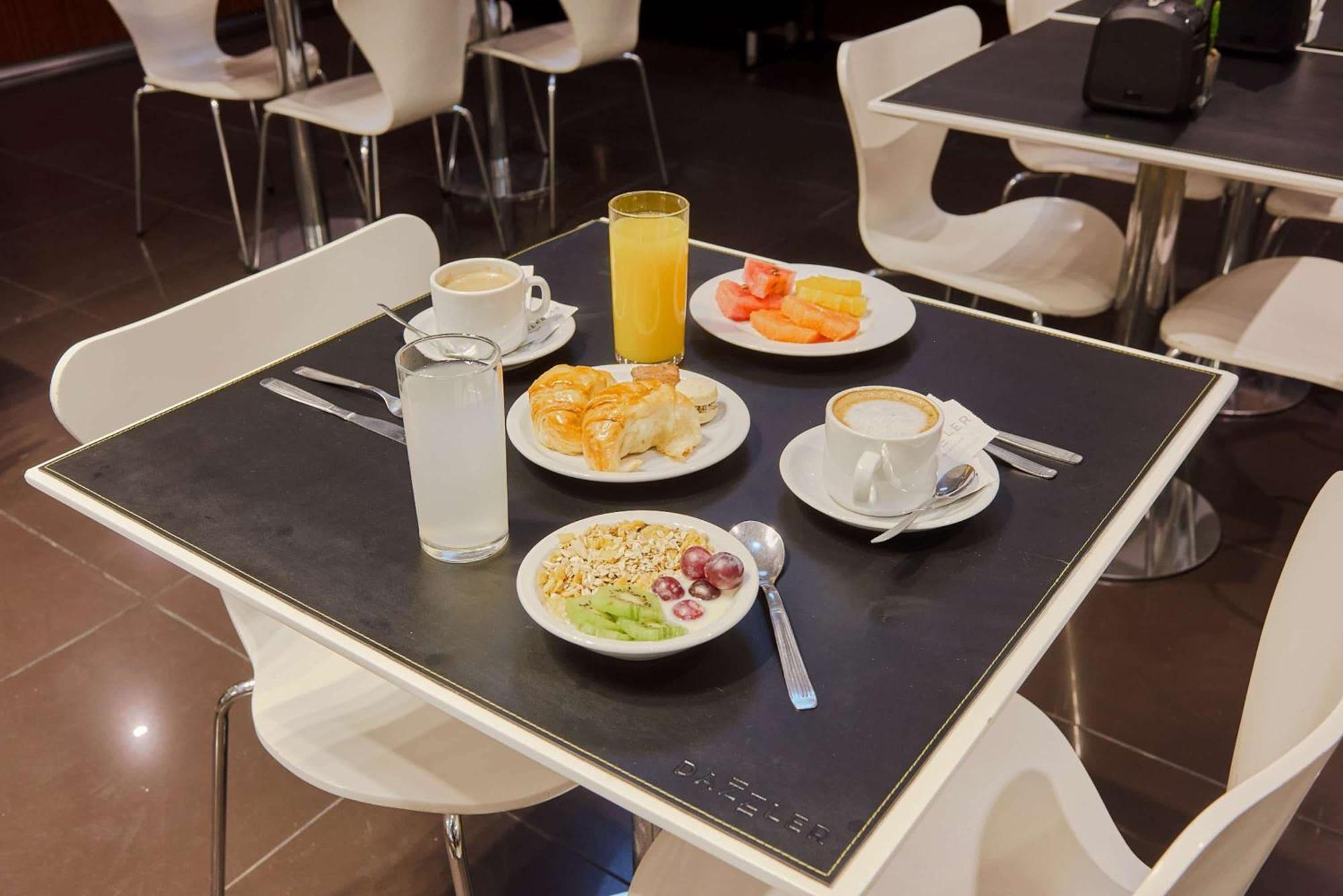 فندق Dazzler By Wyndham Buenos Aires Maipu المظهر الخارجي الصورة